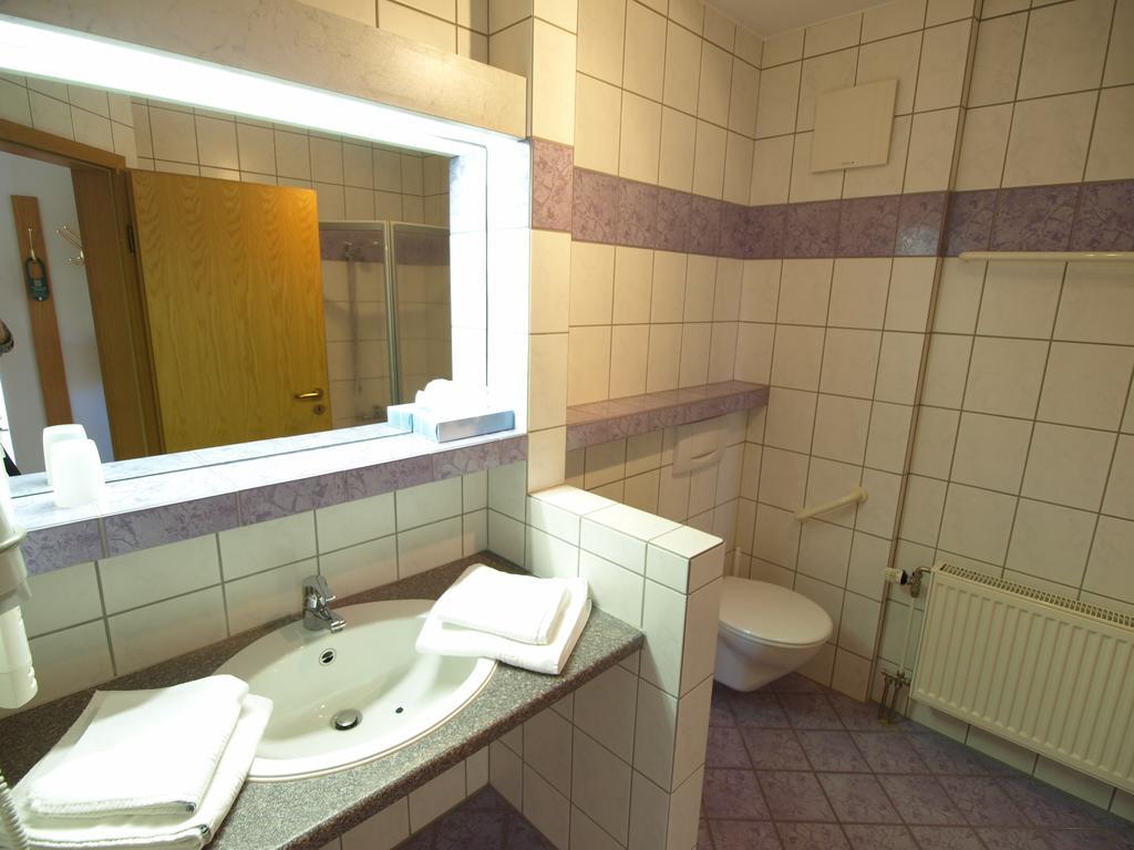 Hotel Landhaus Silbertanne Ротенбург-на-Фульде Экстерьер фото