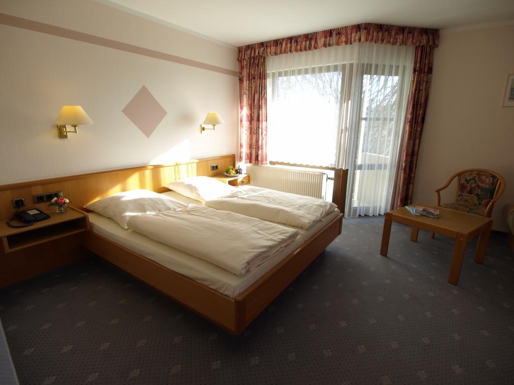 Hotel Landhaus Silbertanne Ротенбург-на-Фульде Экстерьер фото